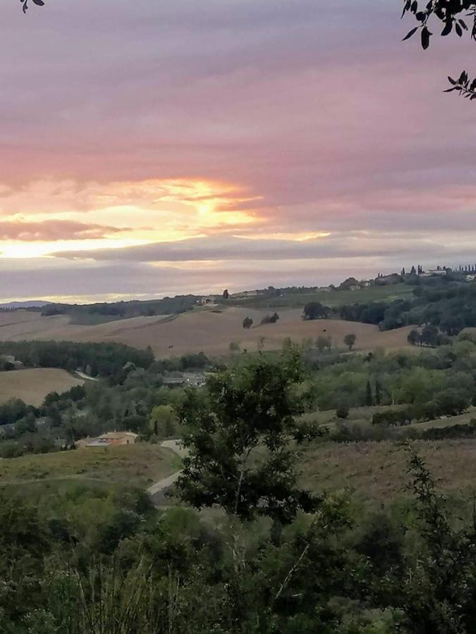 Residenza Il Platano Fortilizio Di Campiglia Rapolano Terme Εξωτερικό φωτογραφία